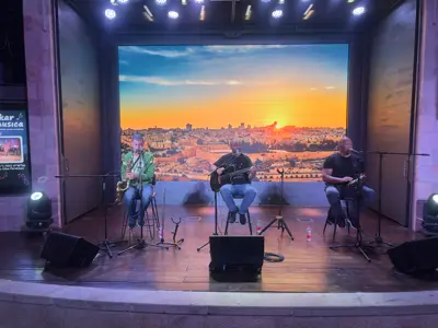 שלישיית בוסה ג׳יבה פרלמאן — כיכר המוזיקה