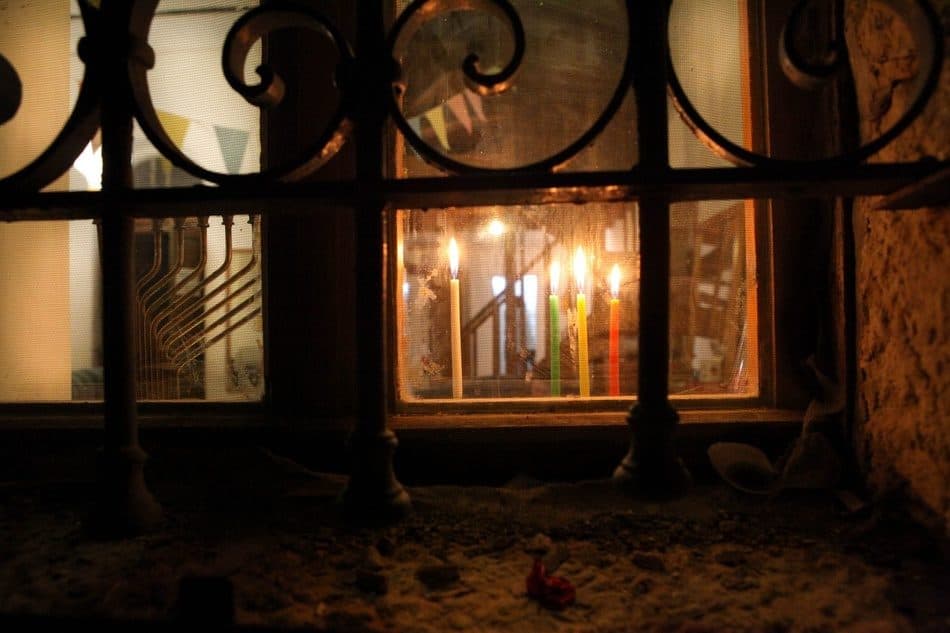 Menorah tour of the Old City with Yalla Basta